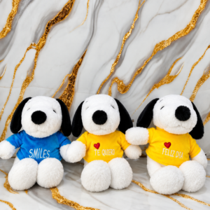 SNOPPY CAMISETA 30CM